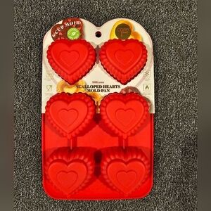 Valentine’s Day Silicone Heart Mold Sweetheart Scalopped Edges